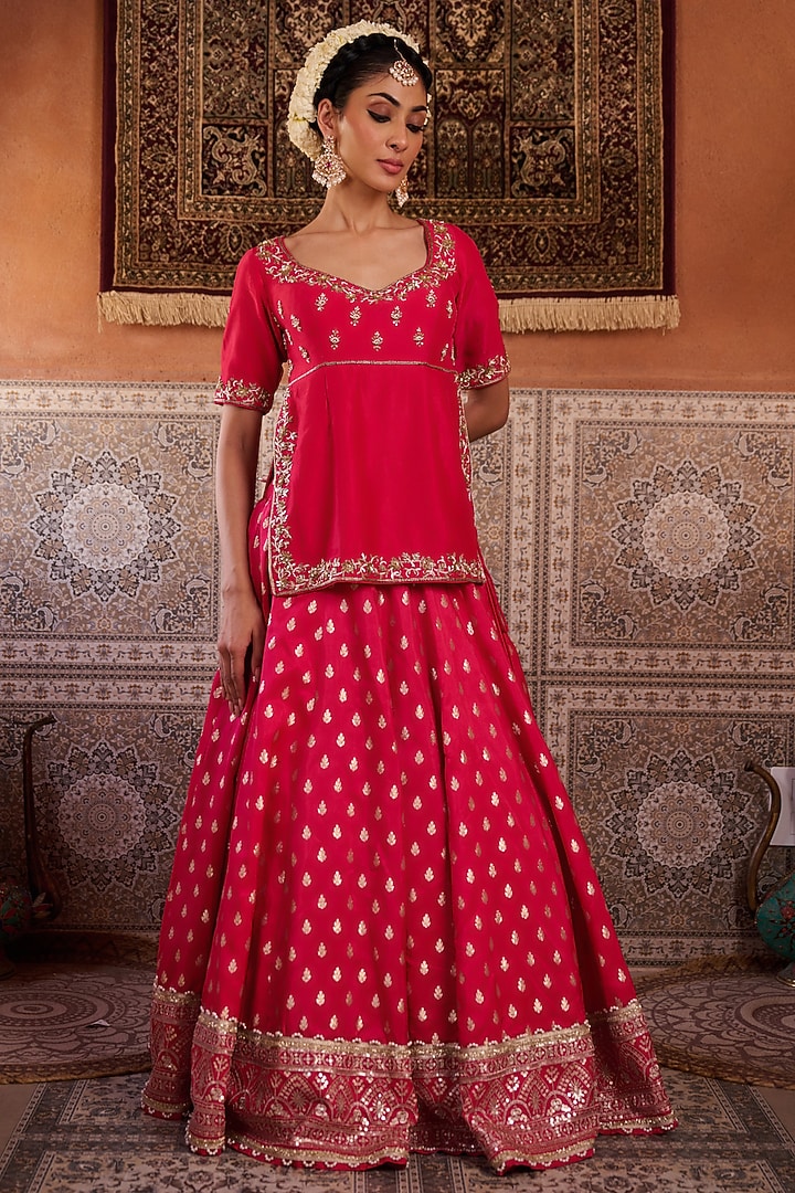 Fuchsia Banarasi Silk Sequins Embroidered Wedding Lehenga Set by Kapda Dori at Pernia's Pop Up Shop