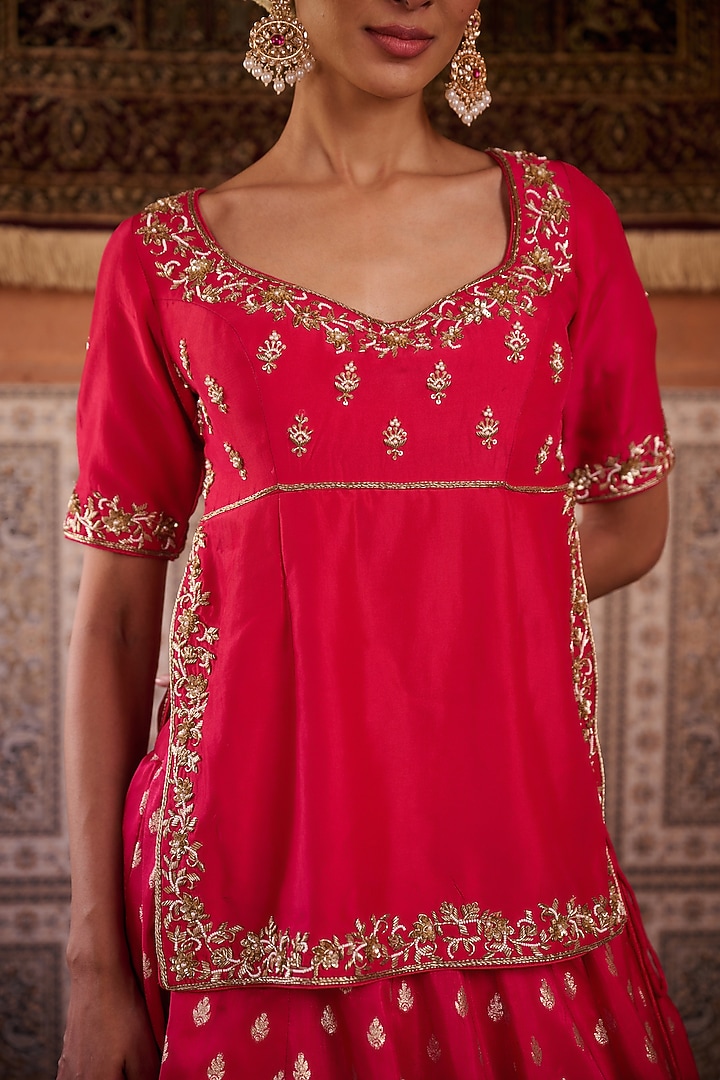 Fuchsia Banarasi Silk Sequins Embroidered Wedding Lehenga Set by Kapda Dori at Pernia's Pop Up Shop