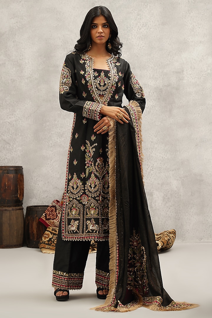 Black Dupion Silk Hand & Machine Embroidered Kurta Set by Kapda Dori