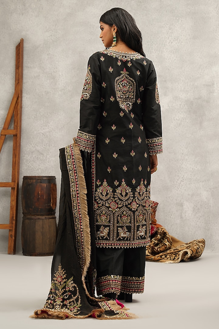Black Dupion Silk Hand & Machine Embroidered Kurta Set by Kapda Dori at Pernia's Pop Up Shop