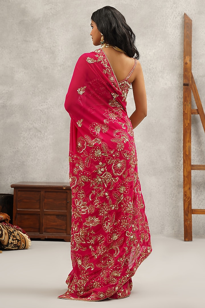 Fuchsia Georgette Hand & Machine Embroidered Wedding Saree Set by Kapda Dori at Pernia's Pop Up Shop