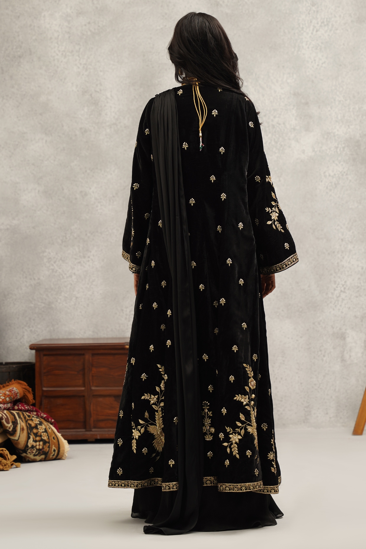 ジャケット・アウター Sareee Lavender Georgette Draped Jacket Saree Set - Rent