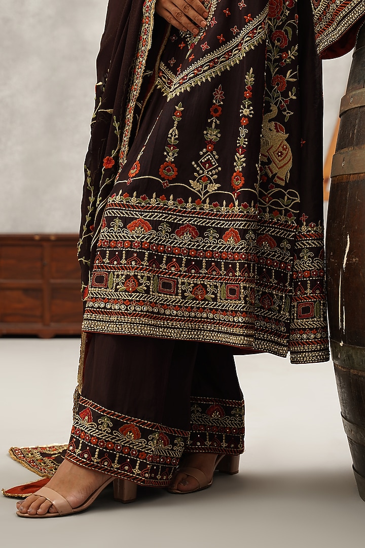 Brown Upada Silk Hand & Machine Embroidered Kurta Set by Kapda Dori at Pernia's Pop Up Shop