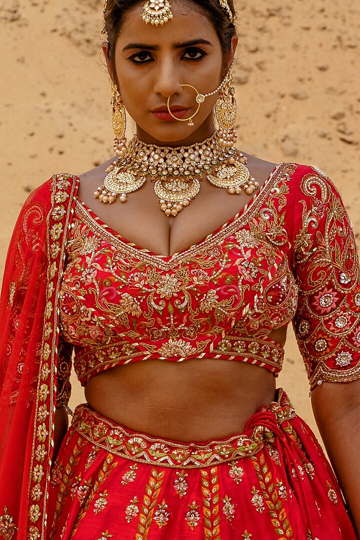Red Raw Silk Hand Embroidered Bridal Lehenga Set by Kapda Dori at Pernia's Pop Up Shop