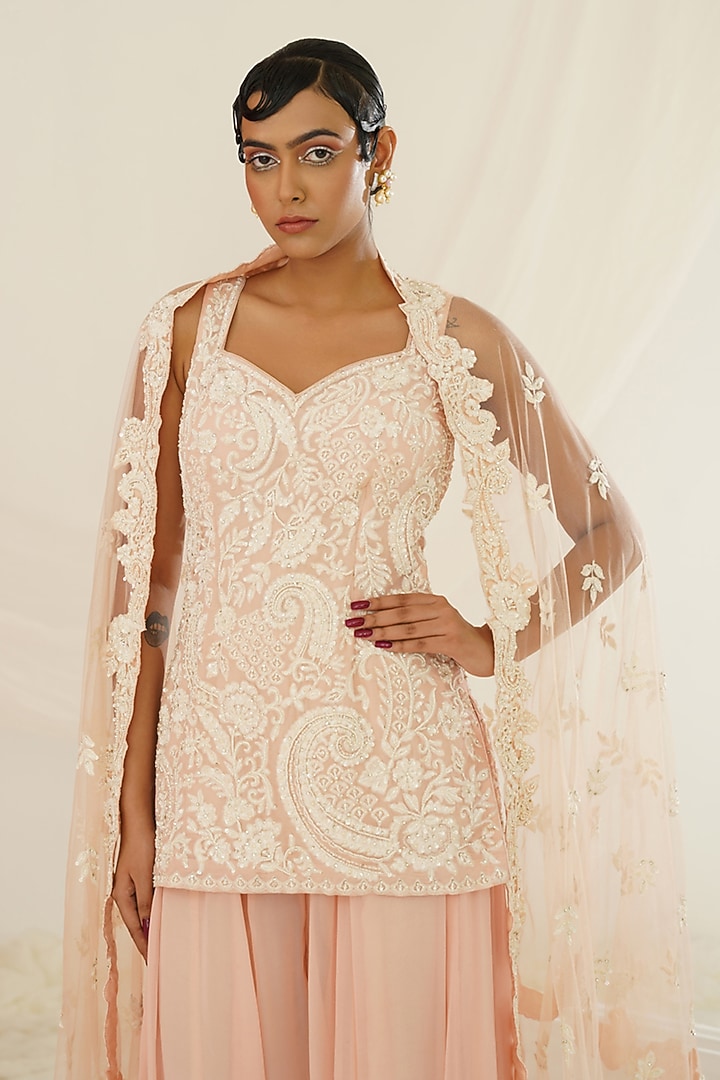 Blush Pink Georgette Sequins Embroidered Kurta Set by Kapda Dori at Pernia's Pop Up Shop