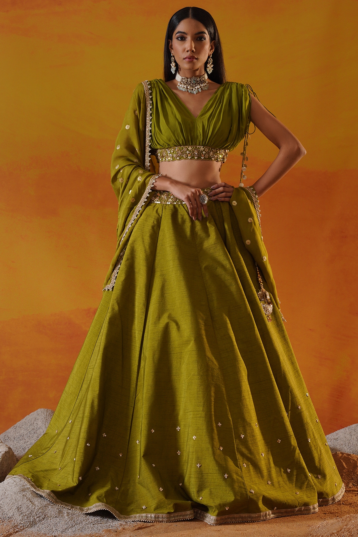 GREEN HANDWORK LEHENGA SET – House Of Jamoti