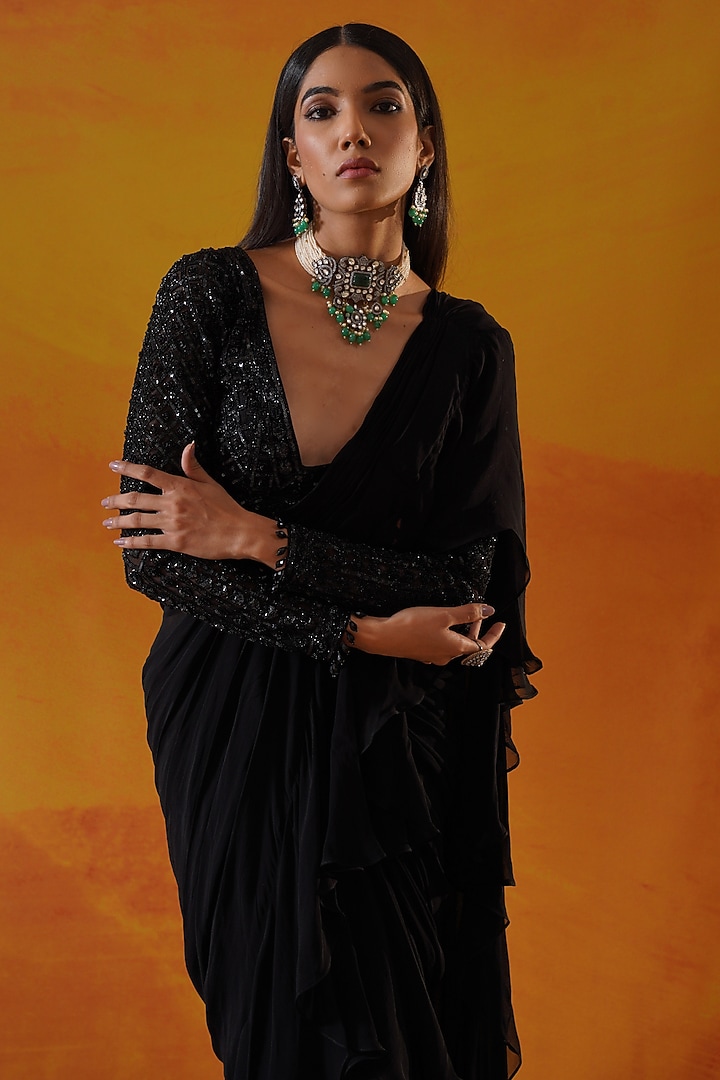 Black Georgette Draped Reception Saree Set by Kapda Dori at Pernia's Pop Up Shop