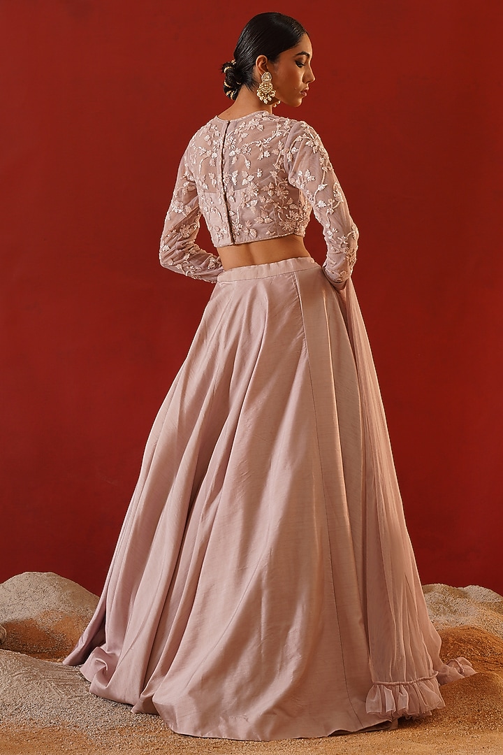 Blush Pink Dupion Silk Wedding Lehenga Set by Kapda Dori at Pernia's Pop Up Shop