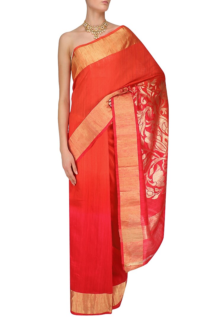 Red printed motifs handloom saree available only at Pernia's Pop Up Shop.
