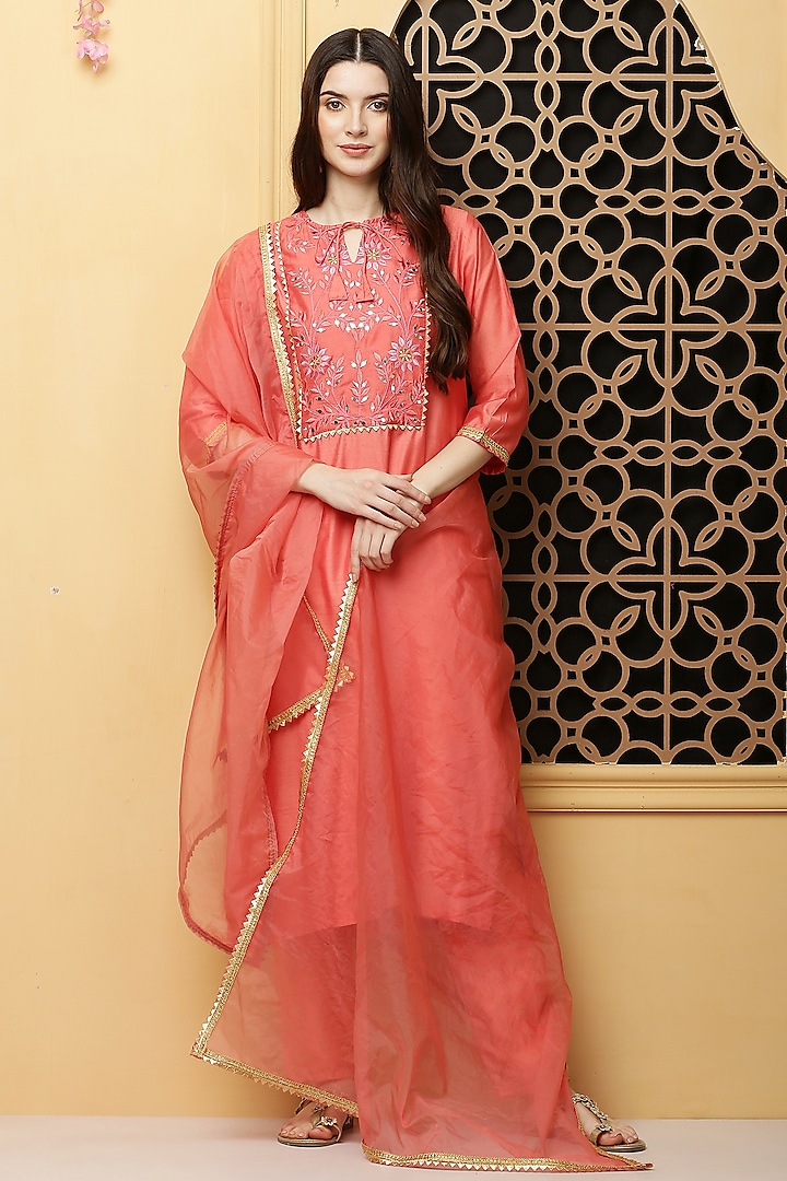 Peach Cotton Chanderi Embroidered Kurta Set by Kefi Collections