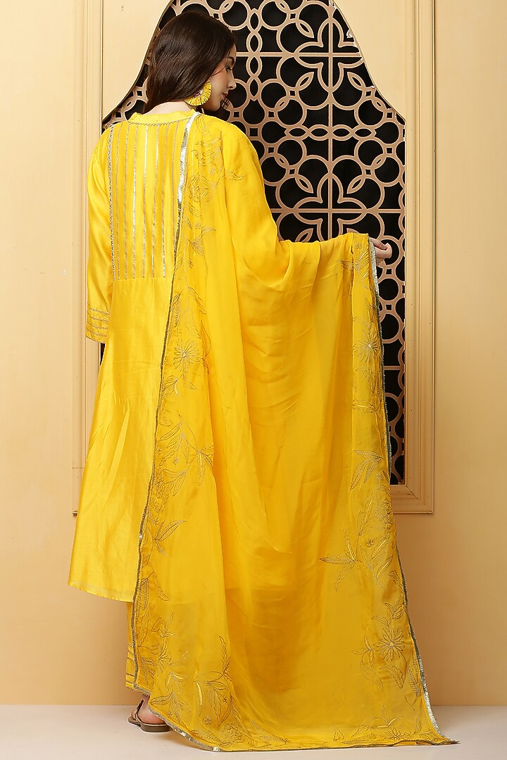 Yellow Silk Chanderi Kurta Set by Kefi Collections at Pernia's Pop Up Shop