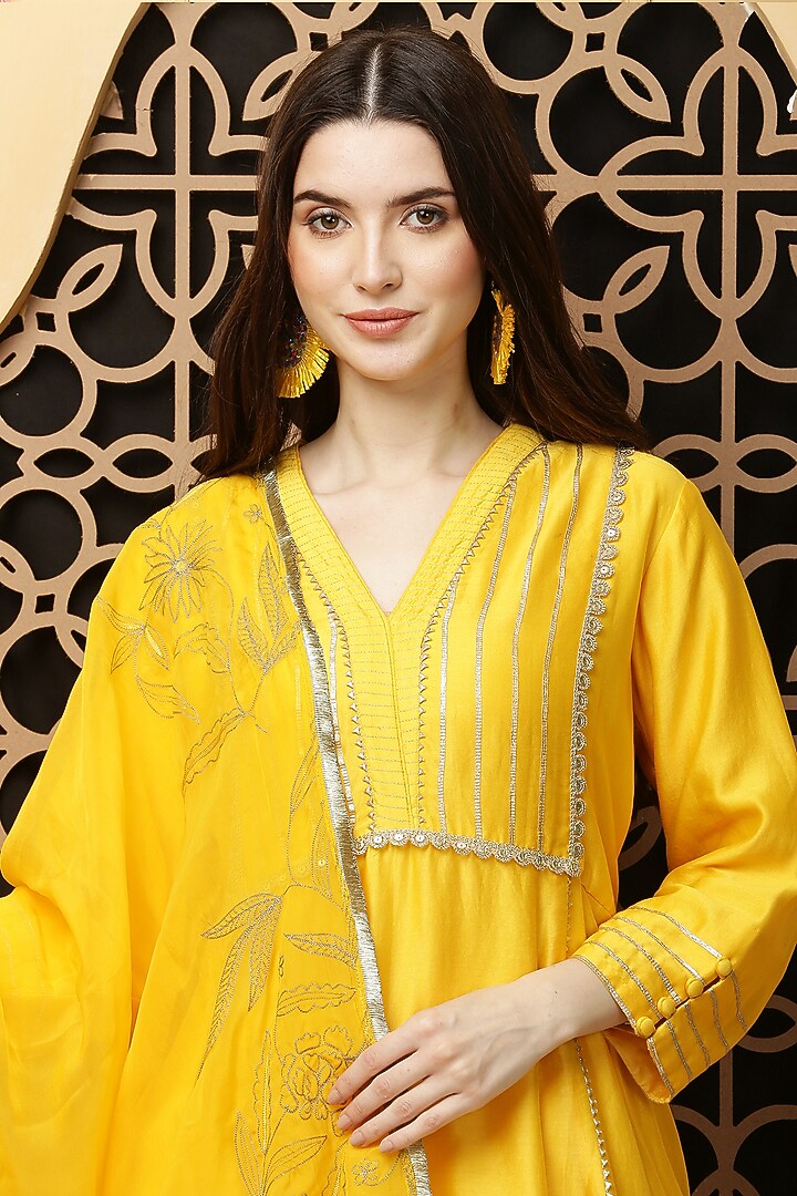 Yellow Silk Chanderi Kurta Set by Kefi Collections at Pernia's Pop Up Shop