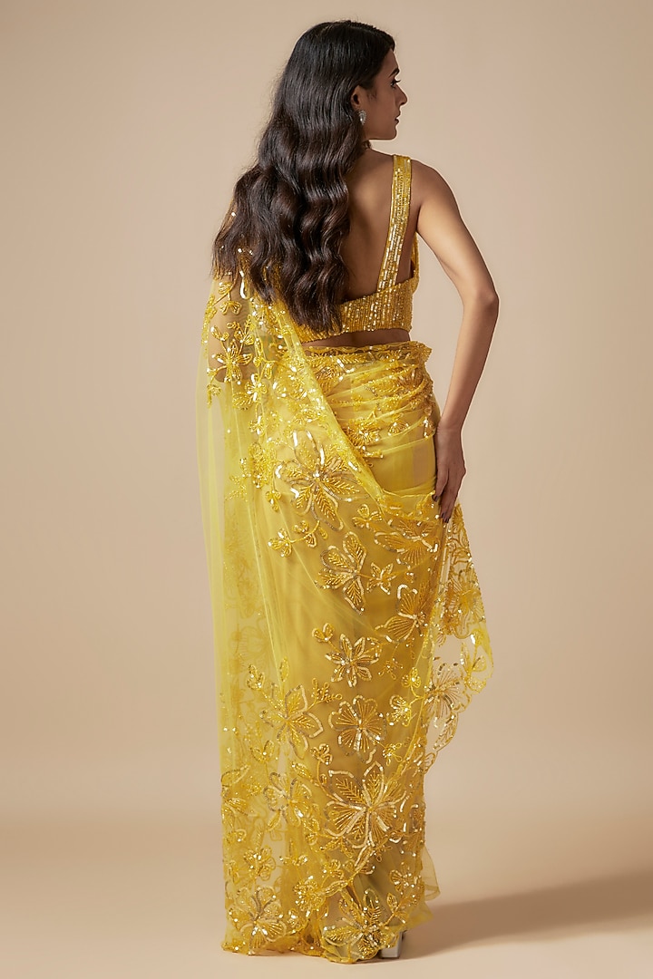 Yellow Net Cutdana Embroidered Wedding Saree Set by Kashmiraa at Pernia's Pop Up Shop