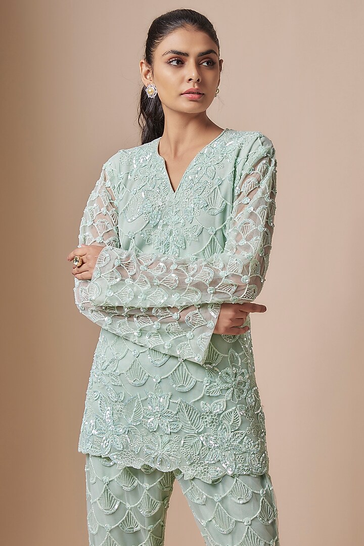 Green Net Cutdana Hand Embellished Kurta Set by Kashmiraa at Pernia's Pop Up Shop