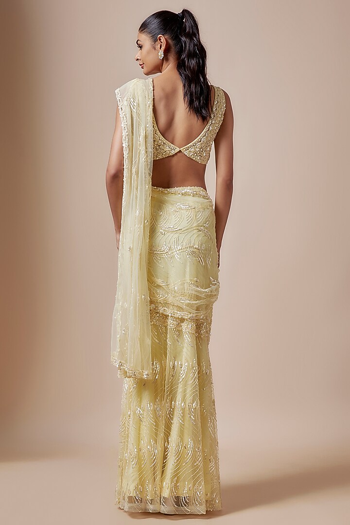 Yellow Net Cutdana Hand Embellished Reception Saree Set by Kashmiraa at Pernia's Pop Up Shop
