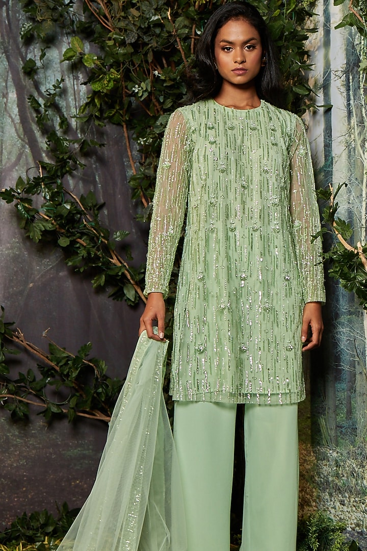 Green Georgette Organza Embroidered Kurta Set by Kashmiraa at Pernia's Pop Up Shop
