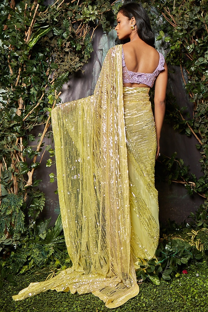 Yellow Net Embroidered Reception Saree Set by Kashmiraa at Pernia's Pop Up Shop