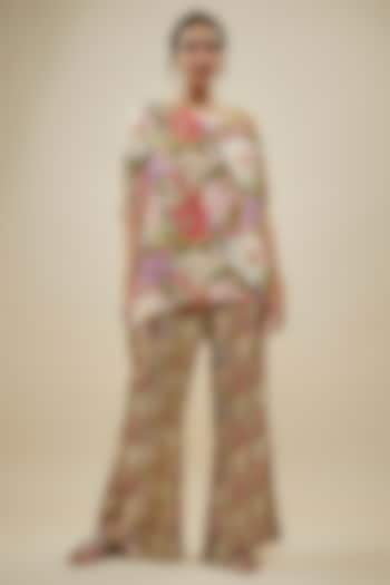 Green Crepe Silk Floral Printed Pant Set by Kashmiraa at Pernia's Pop Up Shop