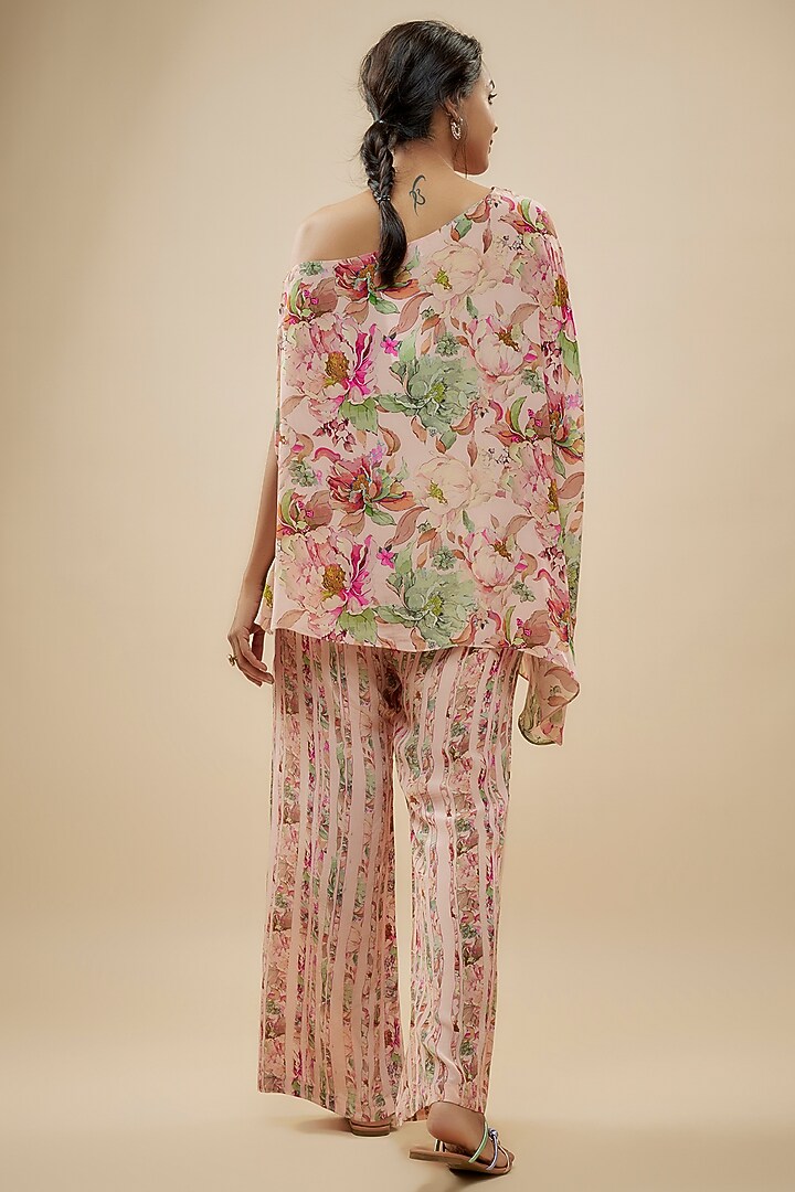 Pink Crepe Silk Floral Printed Pant Set by Kashmiraa at Pernia's Pop Up Shop