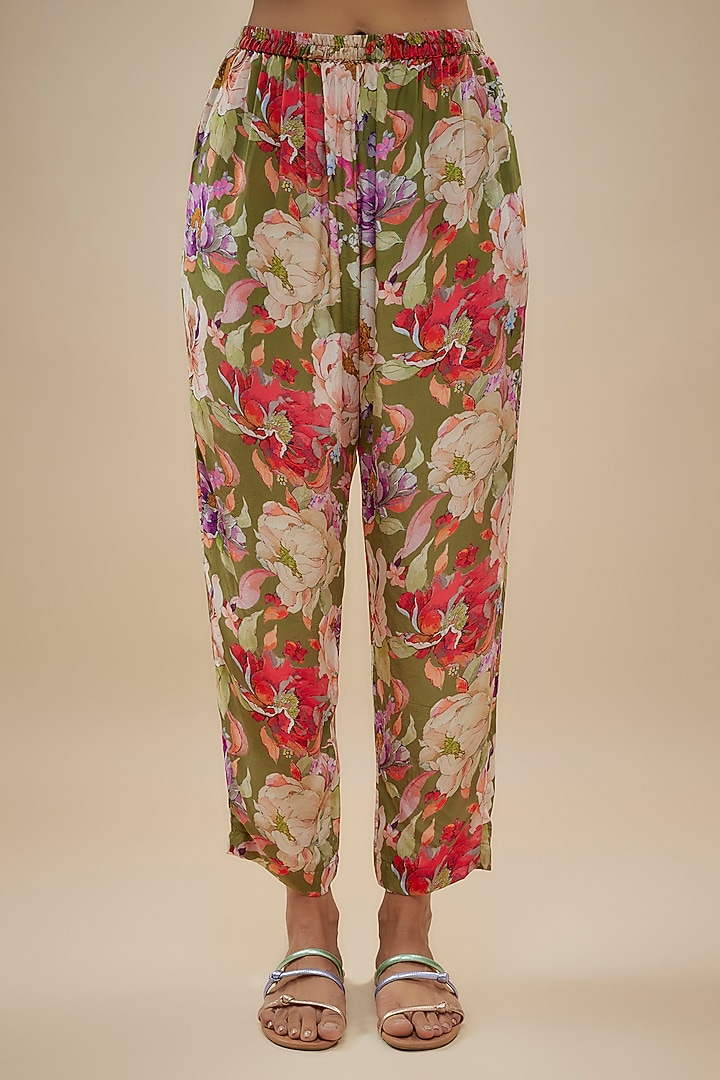 Green Chinon Floral Printed Kurta Set by Kashmiraa at Pernia's Pop Up Shop