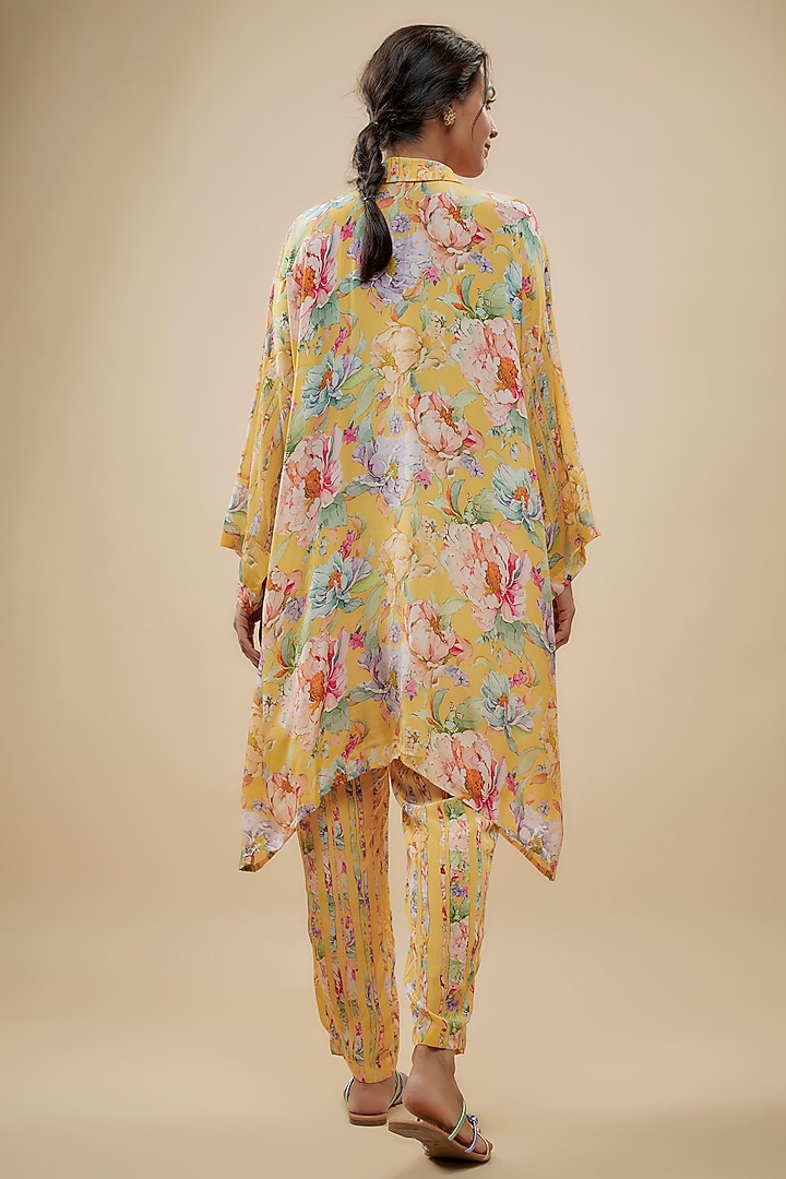 Yellow Crepe Silk Floral Printed Co-Ord Set by Kashmiraa at Pernia's Pop Up Shop