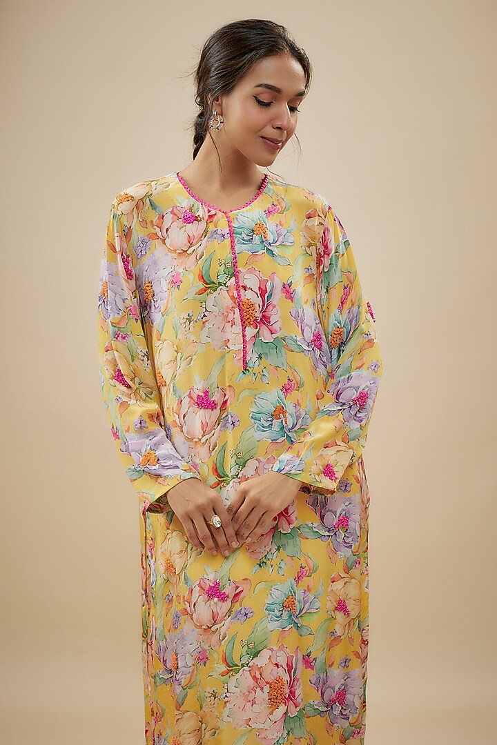 Yellow Crepe Silk Floral Printed & Cutdana Embellished Suit Set by Kashmiraa at Pernia's Pop Up Shop