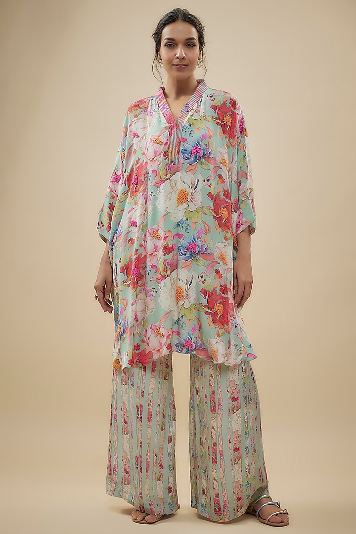 Blue Crepe Silk Floral Printed & Cutdana Embellished Kurta Set by Kashmiraa at Pernia's Pop Up Shop