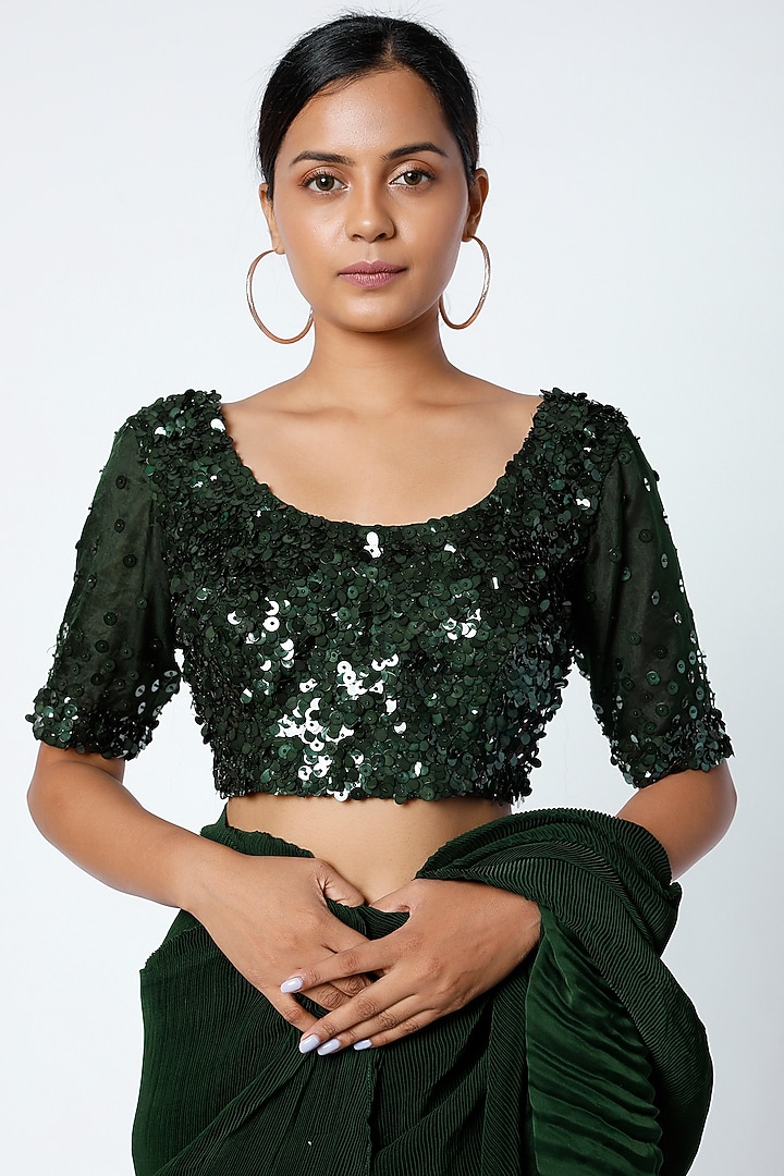 Emerald Green Satin Georgette Pleated Wedding Saree Set by Kashmiraa at Pernia's Pop Up Shop