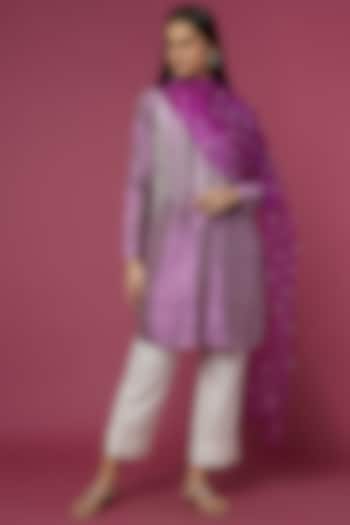 Purple Embroidered Kurta Set by Kashmiraa at Pernia's Pop Up Shop