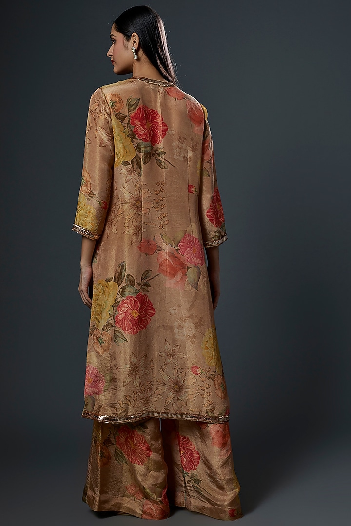 Gold Floral Printed Kurta Set by Kashmiraa at Pernia's Pop Up Shop