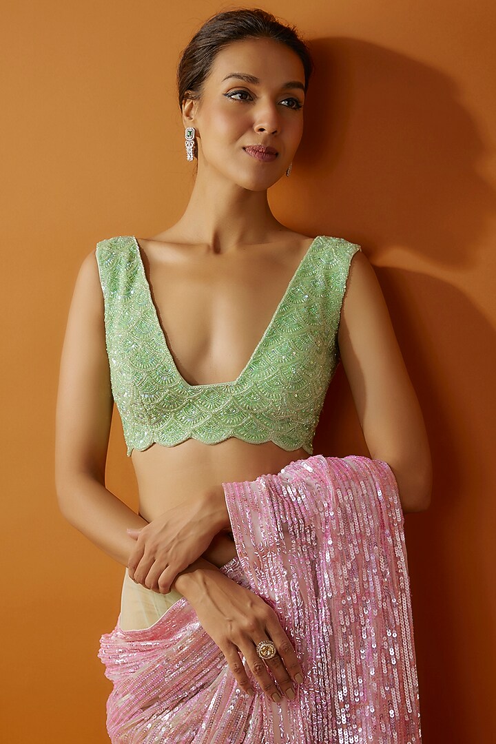 Pink Net Tikki Embroidered Reception Saree Set by Kashmiraa at Pernia's Pop Up Shop