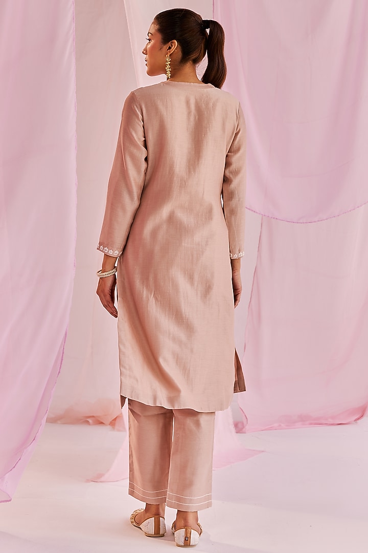 Macchiato Brown Silk Chanderi Embroidered Kurta Set by Keosha at Pernia's Pop Up Shop