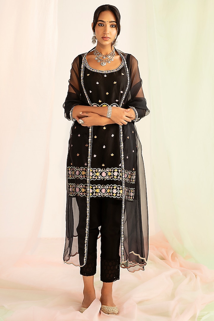 Black Silk Organza Handcrafted Embroidered Kurta Set by Keosha at Pernia's Pop Up Shop