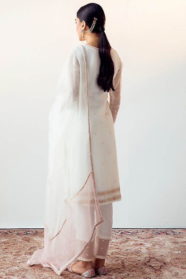 White Silk Organza Handcrafted Embroidered Kurta Set by Keosha at Pernia's Pop Up Shop