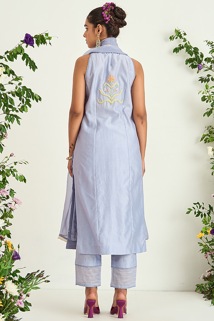 Ice Blue Silk Chanderi Embroidered Kurta Set by Keosha at Pernia's Pop Up Shop
