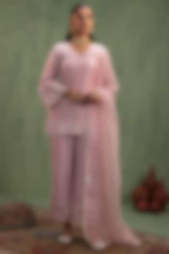 Pink Silk Chanderi Resham Embroidered Kurta Set by Keosha at Pernia's Pop Up Shop