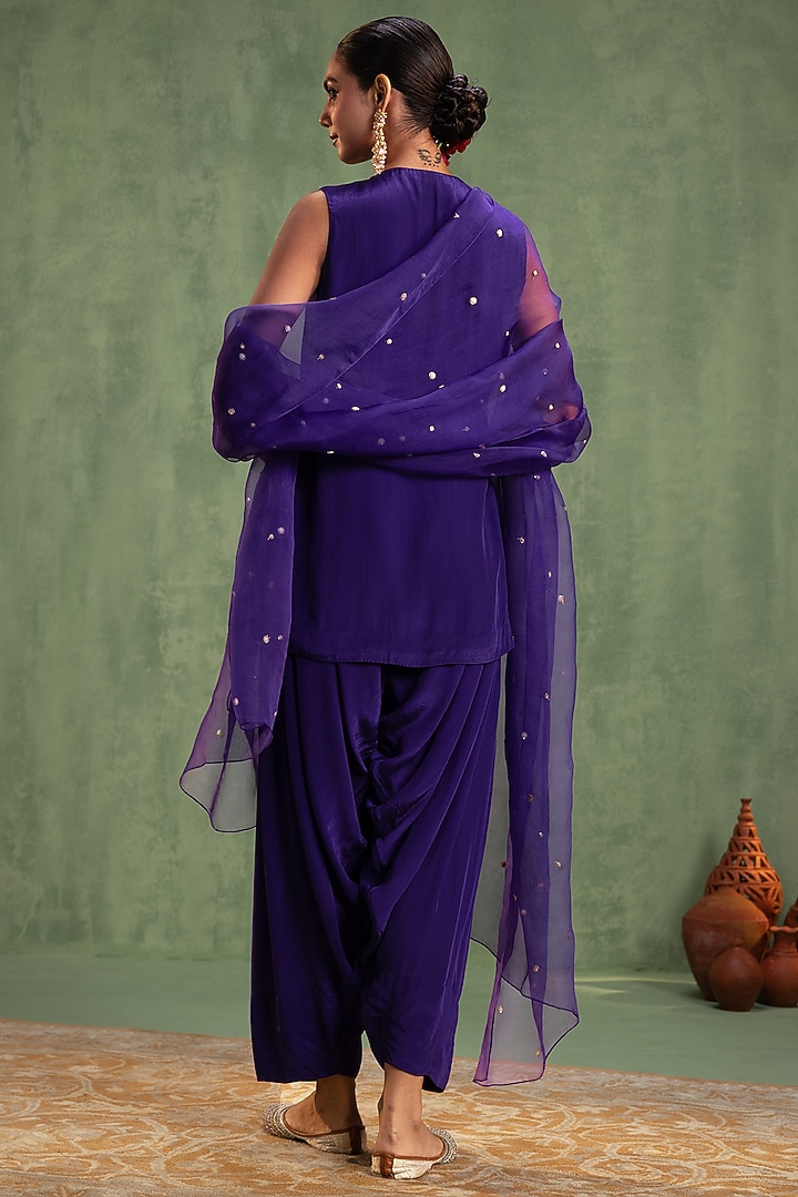 Purple Crepe Hand Embroidered Short Kurta Set by Keosha at Pernia's Pop Up Shop