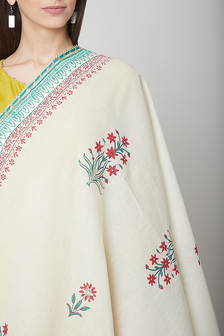 Off White Floral Printed Dupatta by KAIA at Pernia's Pop Up Shop