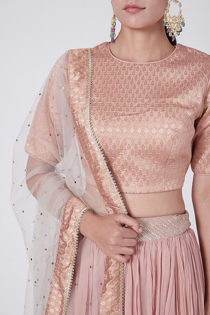Dusky Pink Embroidered Lehenga Set by KAIA at Pernia's Pop Up Shop