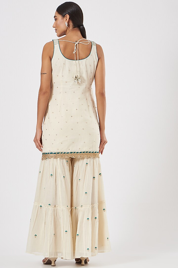 Off-White Cotton Tiered Gharara Set by KAIA at Pernia's Pop Up Shop