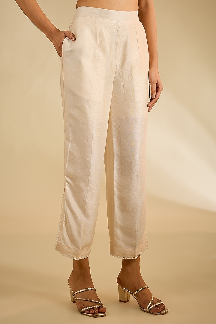 Pearl White Organza Hand Embellished Kurta Set by KAIA at Pernia's Pop Up Shop