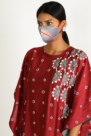 Grey & Red Shibori Dyed Mask by Karigar & Co.