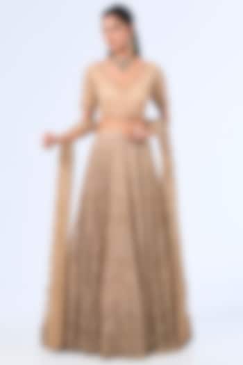 Peach Organza Cutdana & Zardosi Embroidered Bridal Lehenga Set by Kalighata at Pernia's Pop Up Shop