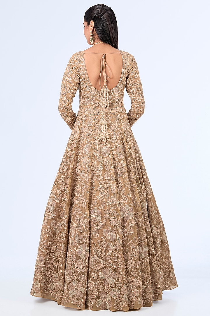 Gold Organza Cutdana & Zardosi Embroidered Bridal Lehenga Set by Kalighata at Pernia's Pop Up Shop