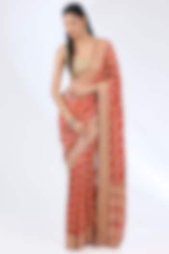 Red Bandhej Handloom Sequin & Thread Hand Embroidered Reception Saree Set by Kalighata at Pernia's Pop Up Shop
