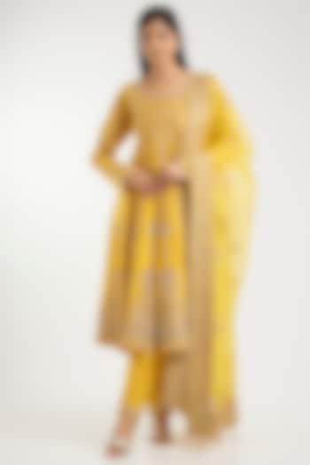 Mustard Chanderi Embroidered Bridal Anarkali Set by Kalighata at Pernia's Pop Up Shop