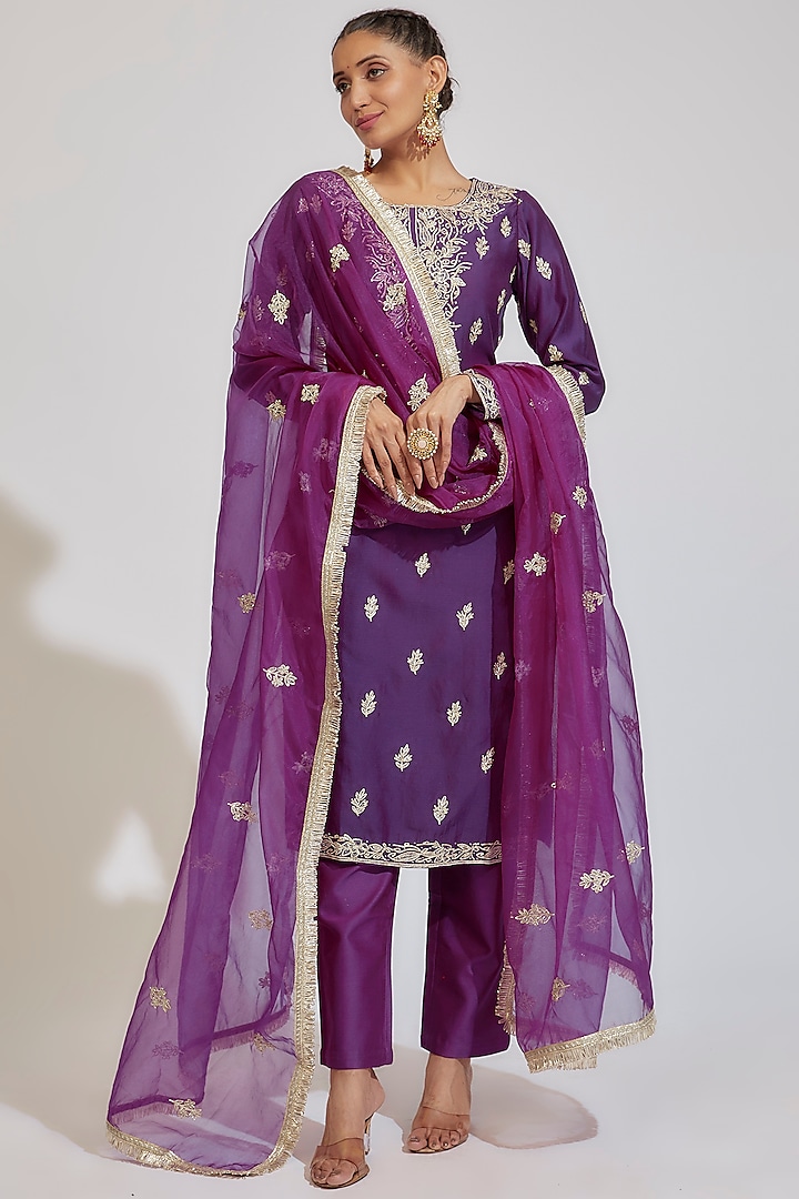 Purple Chanderi Embroidered Kurta Set by Kalighata
