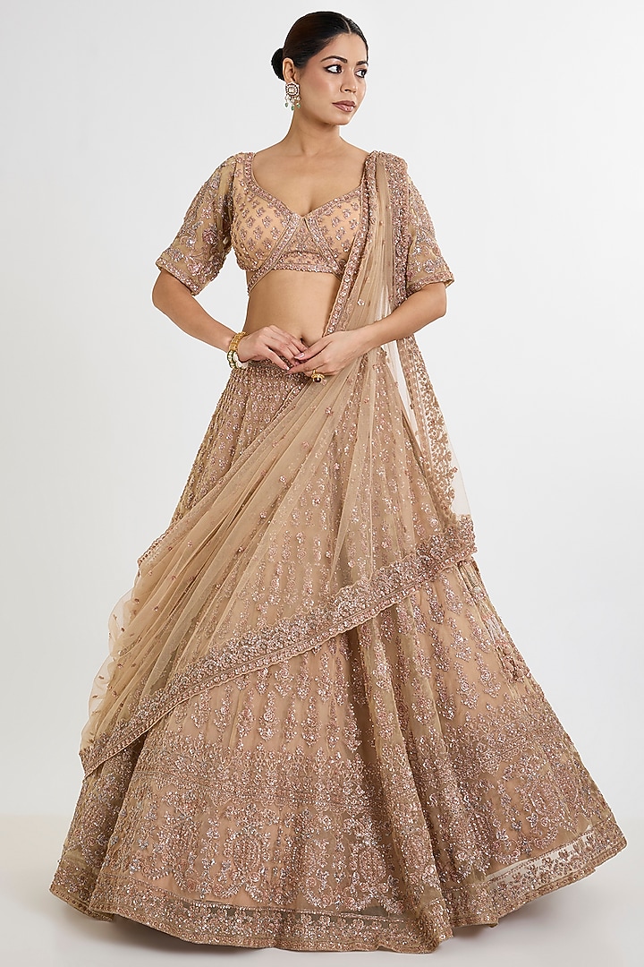 Gold Organza Cutdana & Zardosi Embroidered Bridal Lehenga Set by Kalighata at Pernia's Pop Up Shop