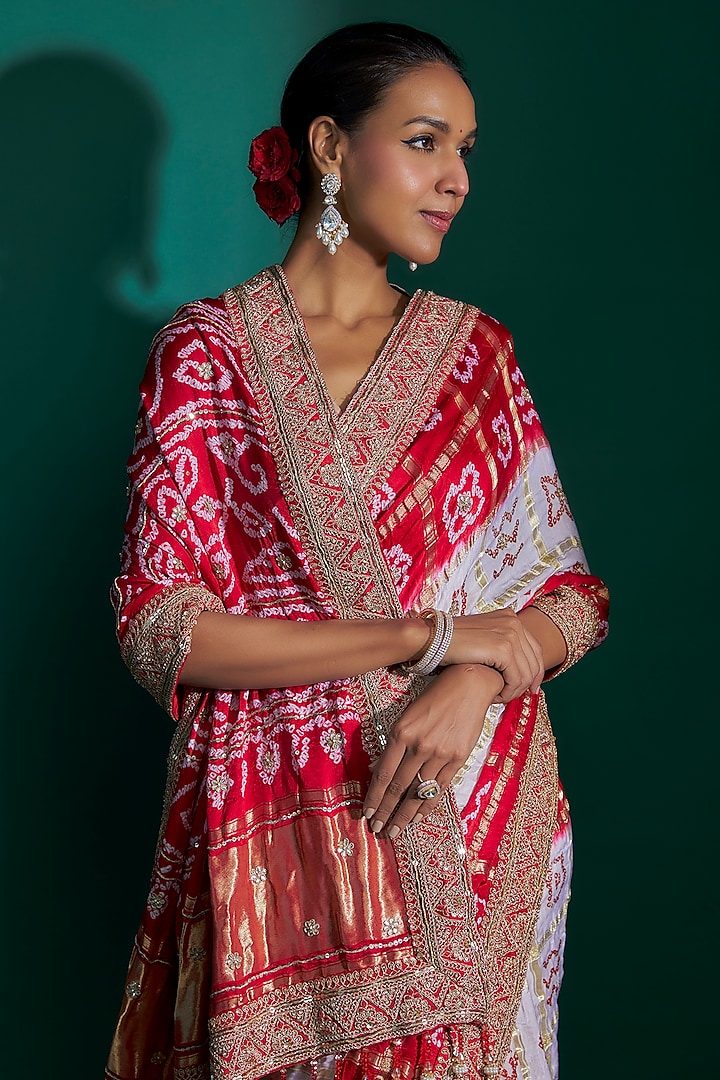 Red & Ivory Bandhej Handloom Sequins Hand Embroidered Reception Saree Set by Kalighata at Pernia's Pop Up Shop