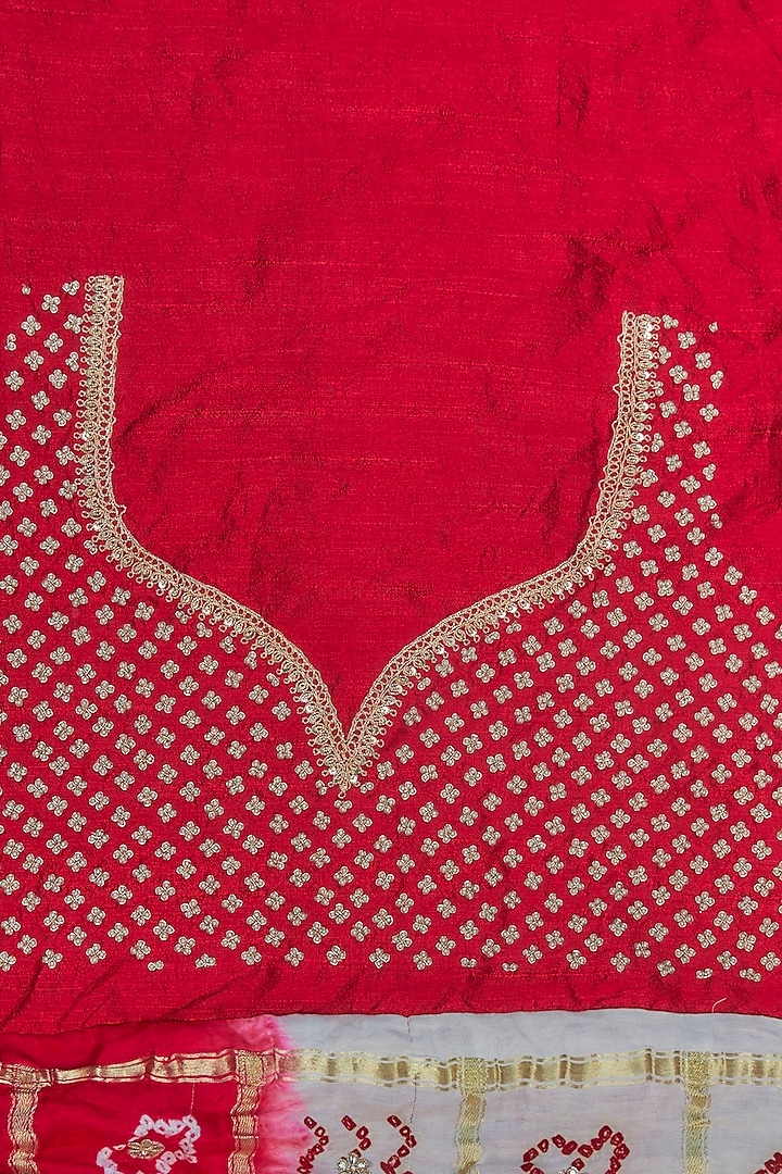 Red & Ivory Bandhej Handloom Sequins Hand Embroidered Reception Saree Set by Kalighata at Pernia's Pop Up Shop